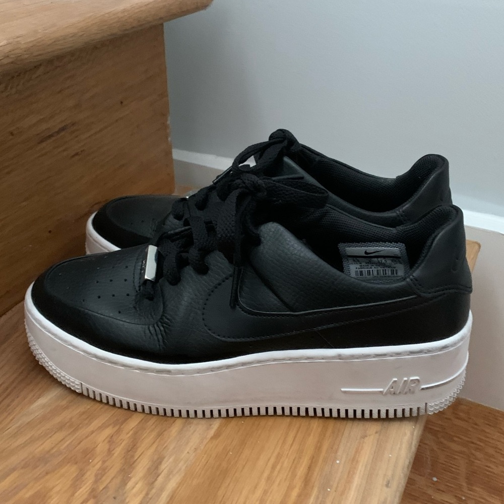 Nike Air Force 1 Low Sage